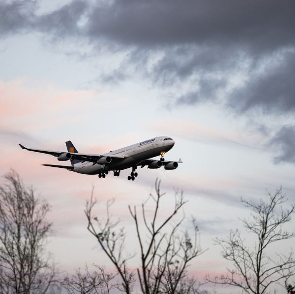 Conheça plataforma com passagens de até R$ 200 para aposentados do INSS