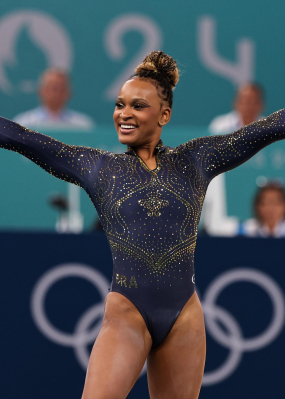 Rebeca Andrade agradece a Deus por medalha inédita da equipe feminina de ginástica artística